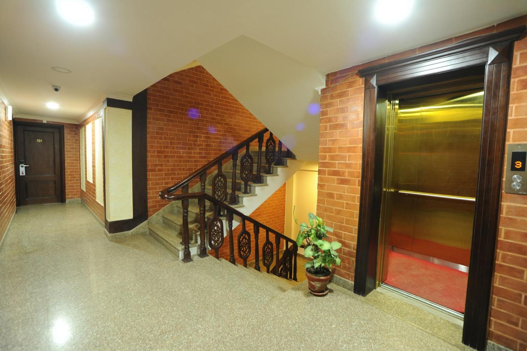 Apsara Boutique Hotel Катманду Екстер'єр фото